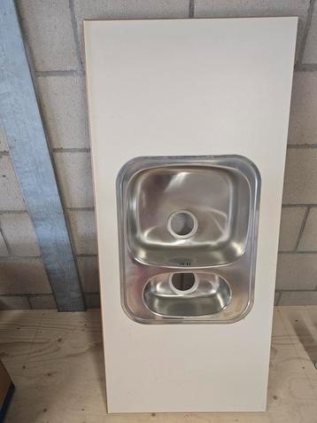 Wastafelblad met spoelbak - Crème beschikbaar voor biedingen
