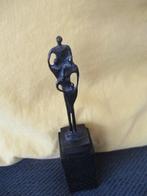 beeldje Artihove, Verzamelen, Ophalen of Verzenden, Zo goed als nieuw, Mens