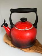 Le creuset fluitketel, Witgoed en Apparatuur, Waterkokers, 2 liter of meer, Ophalen of Verzenden, Gebruikt