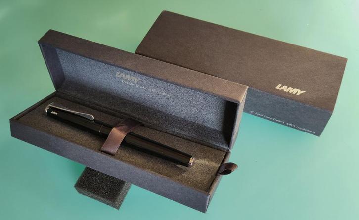 Lamy Studio Black vulpen, Verzamelen, Pennenverzamelingen, Zo goed als nieuw, Vulpen, Overige merken, Met doosje, Ophalen of Verzenden