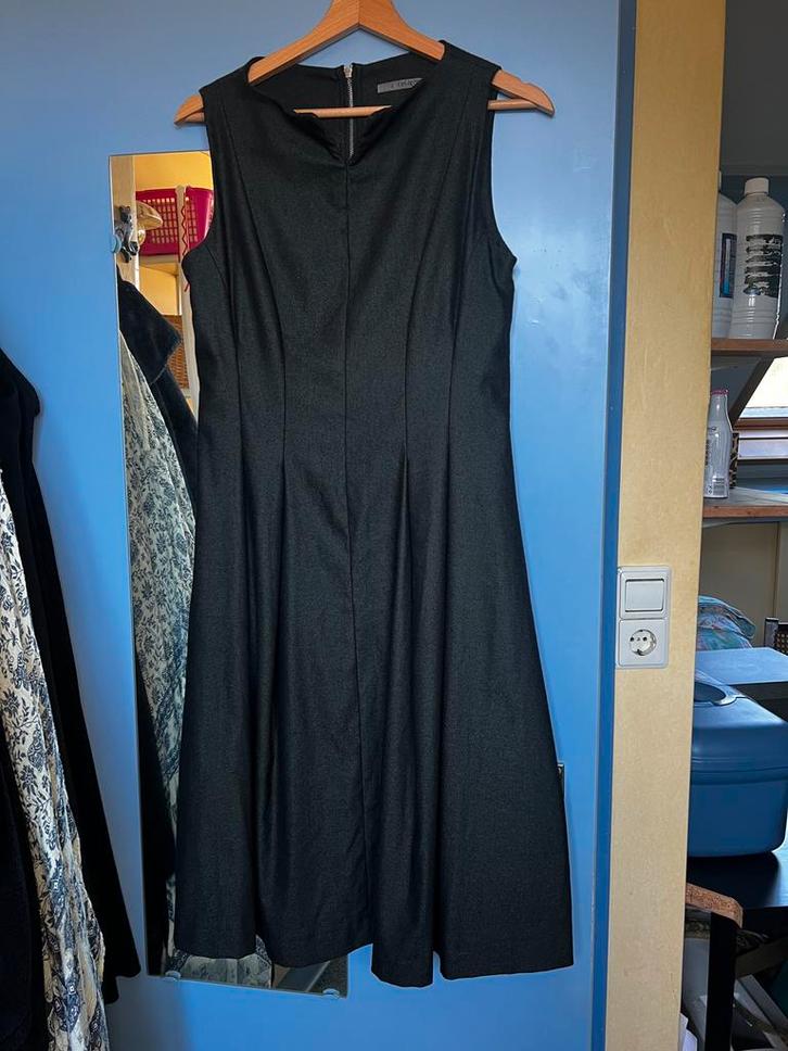 Prachtige sjieke Cora Kemperman Jurk Maat S, Kleding | Dames, Jurken, Zo goed als nieuw, Maat 36 (S), Groen, Knielengte, Ophalen of Verzenden