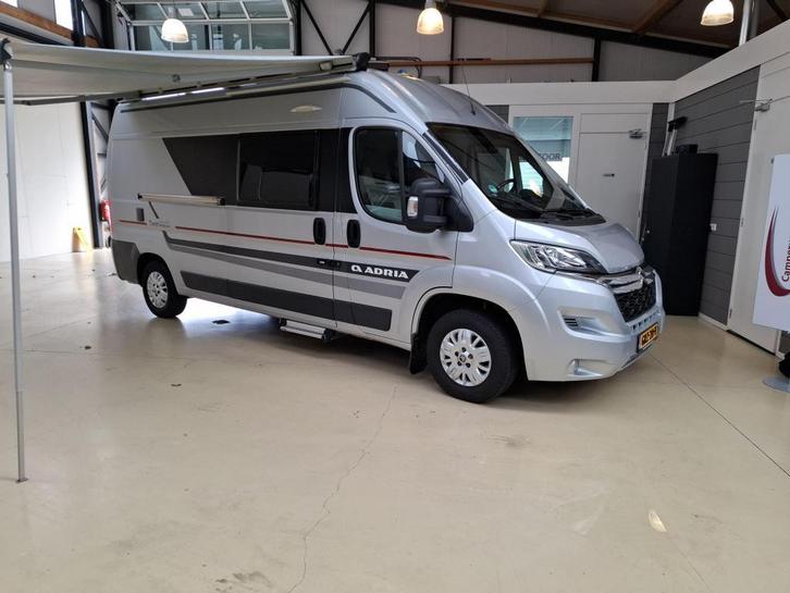 2018 Adria Twin Platinum 600SPT 130PK Dwarsbed Airco 91000Km, Caravans en Kamperen, Campers, Bedrijf, tot en met 3, Buscamper of Camperbus