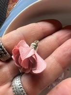 Kwastjes, tassels bloemetjes sieraden maken 10x, Ophalen, Zo goed als nieuw, Overige typen