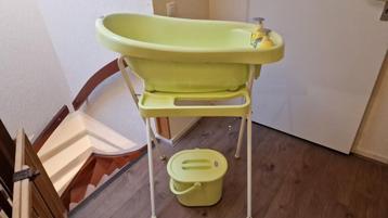 Bébé-Jou Badstandaard+luieremmer+Bath Support beschikbaar voor biedingen