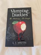 Vampire Diaries: The Awakening + The Struggle, Boeken, Ophalen of Verzenden, Zo goed als nieuw