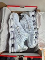 Nike shox nieuwe met prijs kaart og verpaking, Kleding | Heren, Schoenen, Ophalen, Wit