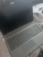 HP 250 G8 laptop zo goed als nieuw, Computers en Software, Windows Laptops, Ophalen, 15 inch, Minder dan 2 Ghz, Zo goed als nieuw