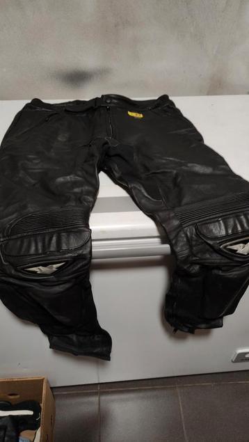Motorbroek heren maat uk 42 beschikbaar voor biedingen