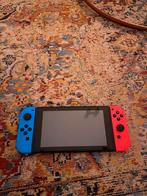 Nintendo switch+mariokart+beschermhoes, Spelcomputers en Games, Ophalen, Overige genres, 2 spelers, Zo goed als nieuw