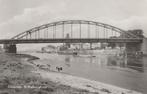 deventer kaart   5  wilhelminabrug  binnenvaart koeien, Verzamelen, Ansichtkaarten | Nederland, Verzenden, 1940 tot 1960, Ongelopen
