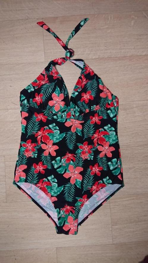 Diverse badpak tankini 38 oa Shiwi Osaga O'Neill Invorm, Kleding | Dames, Badmode en Zwemkleding, Zo goed als nieuw, Badpak, Zwart
