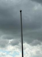 Vlaggenmast, Ophalen