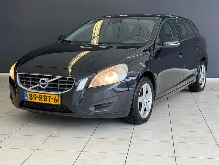 Volvo V60 2.0 D3 Navi Clima PDC, Auto's, Volvo, Bedrijf, Te koop, V60, ABS, Airbags, Airconditioning, Bluetooth, Boordcomputer