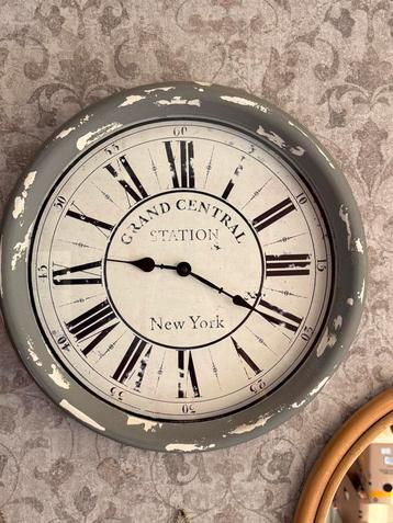 Mooie industriële klok te koop TEAB beschikbaar voor biedingen