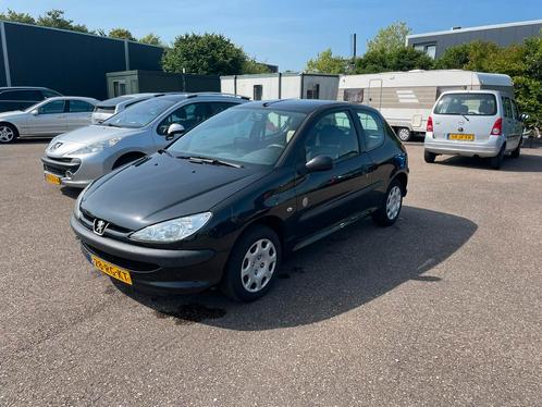 Peugeot 206 1.4 X-line 3D 2005 Zwart, Auto's, Peugeot, Bedrijf, Benzine, C, Hatchback, Handgeschakeld, Origineel Nederlands, Zwart