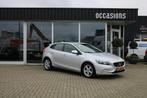 Volvo V40 1.6 T2 Kinetic, Auto's, Volvo, Voorwielaandrijving, Gebruikt, 4 cilinders, Met garantie (alle)