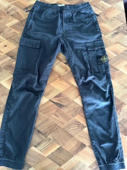 Stone Island broek maat 31, Kleding | Heren, Broeken en Pantalons, Zo goed als nieuw, Maat 48/50 (M), Zwart, Ophalen of Verzenden