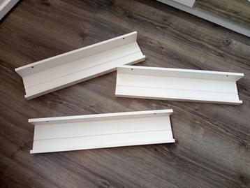 Ikea schilderij planken beschikbaar voor biedingen