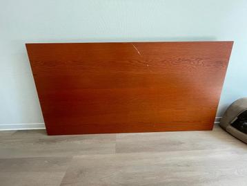 Bureau beschikbaar voor biedingen