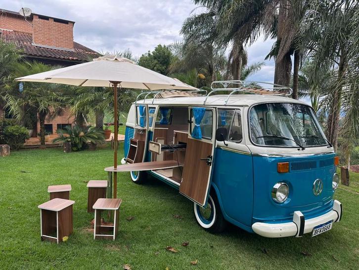 Volkswagen t2, Auto's, Oldtimers, Bedrijf, Volkswagen, Benzine, Overige carrosserieën, Handgeschakeld, Blauw, Beige, Achterwielaandrijving