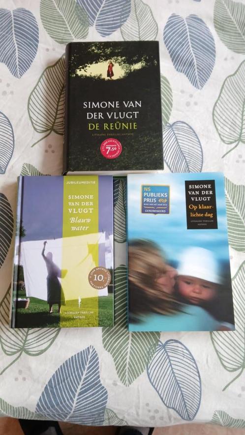 Simone van der Vlugt trillers voor 1 euro per stuk, Boeken, Thrillers, Zo goed als nieuw, Nederland, Ophalen of Verzenden
