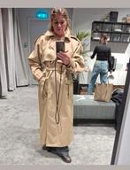 Nieuwe trenchcoat lonneke nooteboom geshowt, Kleding | Dames, Jassen | Zomer, Ophalen of Verzenden, Nieuw, Beige