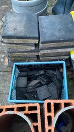 Gratis, Doe-het-zelf en Verbouw, Dakpannen en Dakbedekking, Dakplaat of Dakpanplaat, Steen of Klei, Zwart, Ophalen of Verzenden