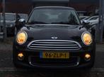 Mini Mini 1.6 One Kite White | Navigatie | 17” LMV | Cruis, Auto's, Euro 5, Stof, Zwart, 4 cilinders