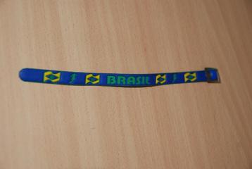 Armbandje BRASIL. beschikbaar voor biedingen