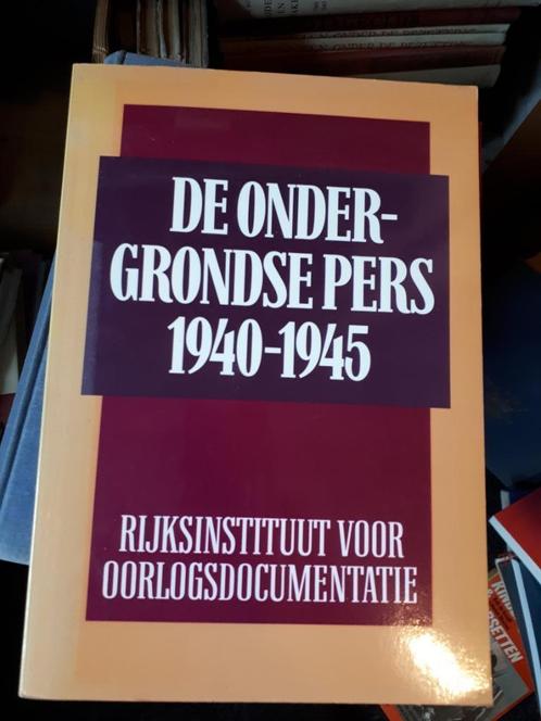 de ondergrondse pers 1945-1945 RVOD, Boeken, Oorlog en Militair, Gelezen, Ophalen of Verzenden