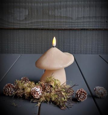 LED-paddenstoel beige, 12.5 cm. beschikbaar voor biedingen