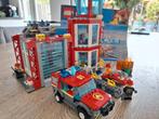 Lego 60215 brandweerkazerne, Kinderen en Baby's, Speelgoed | Duplo en Lego, Ophalen, Zo goed als nieuw