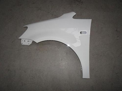 SPATBORD LINKS VOOR Volkswagen Caddy III (2KA,2KH,2CA,2CH), Auto-onderdelen, Carrosserie en Plaatwerk, Spatbord, Volkswagen, Voor