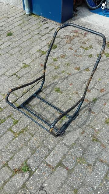 Voorstoel rechts Citroën 2cv etc symetrisch beschikbaar voor biedingen