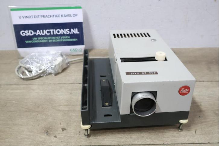 Vintage Leitz Wetzlar Diaprojector, Audio, Tv en Foto, Diaprojectors, Ophalen of Verzenden