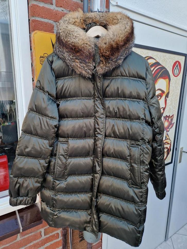 Dames Prada Winterjas maat 46 model 29X761 met bontkraag, Kleding | Dames, Jassen | Winter, Zo goed als nieuw, Maat 46/48 (XL) of groter