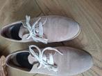 Damesschoenen suede Durea, Kleding | Dames, Schoenen, Ophalen of Verzenden, Zo goed als nieuw