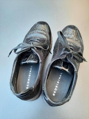 Be Original sneakers beschikbaar voor biedingen