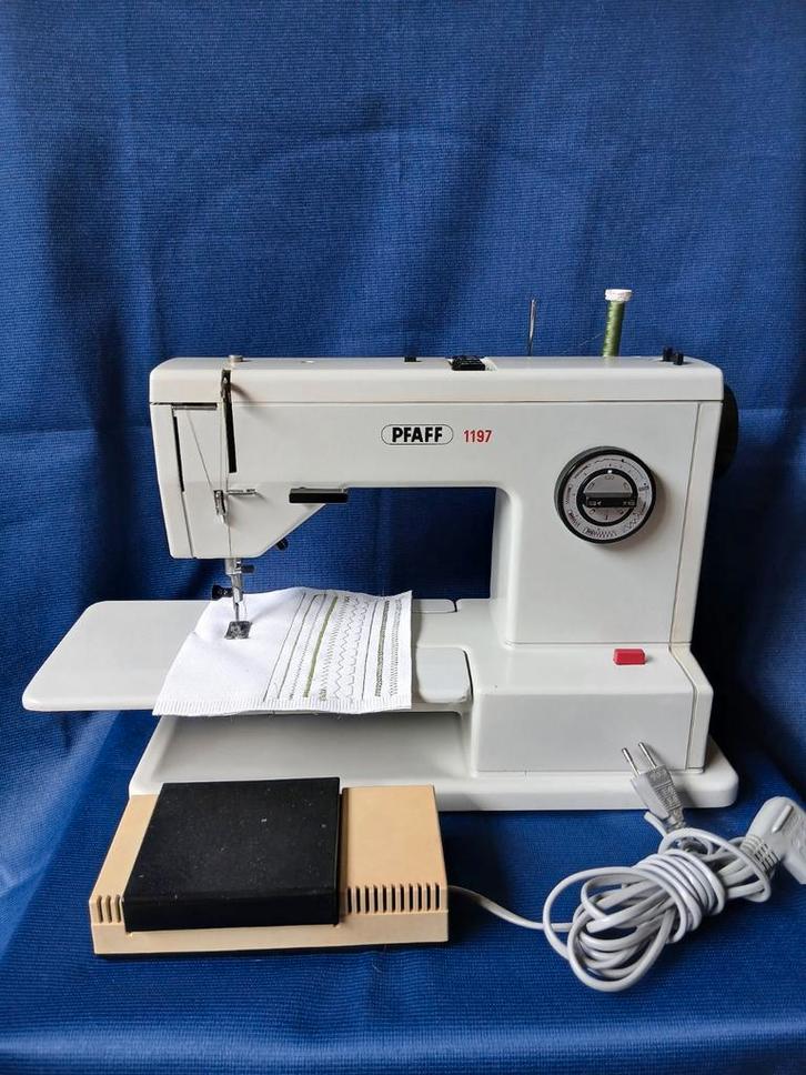 Naaimachine Pfaff 1197, Hobby en Vrije tijd, Naaimachines en Toebehoren, Gebruikt, Naaimachine, Pfaff, Ophalen of Verzenden