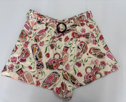 CLAUDIE PIERLOT linnen short maat 38 ZGAN, Kleding | Dames, Broeken en Pantalons, Zo goed als nieuw, Maat 38/40 (M), Wit, Kort