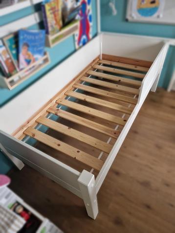 Kinderbed/ledikant (70*150), wit beschikbaar voor biedingen