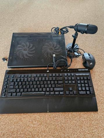 Computer accesories mouse, keyboard, cooling stand beschikbaar voor biedingen