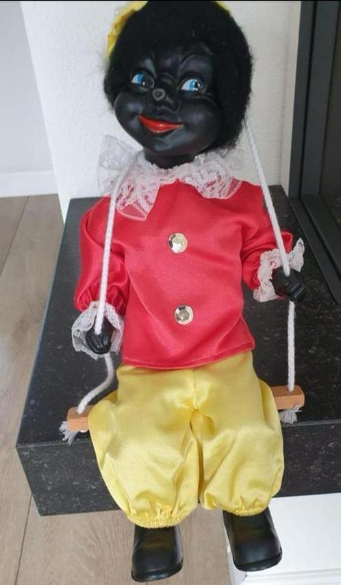 Vintage zwarte piet pop, etalage materiaal, Diversen, Sinterklaas, Zo goed als nieuw, Ophalen
