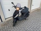 Piaggio zip 4t 50cc - 2018, Fietsen en Brommers, Scooters | Piaggio, Ophalen, Zip, Zo goed als nieuw, Benzine