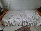 Vintage sprei, voor een 1 persoonsbed, wit met blauw en geel, Huis en Inrichting, Slaapkamer | Beddengoed, Ophalen of Verzenden