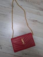 Nieuw | YSL Bordeaux rode tas 26 cm, Sieraden, Tassen en Uiterlijk, Tassen | Damestassen, Ophalen of Verzenden, Nieuw, Rood, Schoudertasje