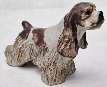 Mooie grote COCKER SPANIEL geboetseerd& gesigneerd steengoed beschikbaar voor biedingen
