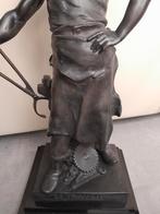 Smidt in brons door E.Picault 55cm., Antiek en Kunst, Antiek | Koper en Brons, Ophalen of Verzenden, Brons