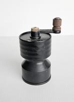 vintage pepermolen, Antiek en Kunst, Antiek | Keukenbenodigdheden, Ophalen of Verzenden