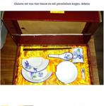 Chinese set van vier blauw en wit porseleinen kopjes, borden, Antiek en Kunst, Antiek | Servies compleet, Ophalen of Verzenden